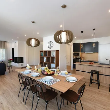 Inblue Villa